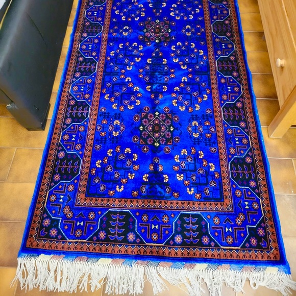 Handmade Rug - Picture 1 of 3